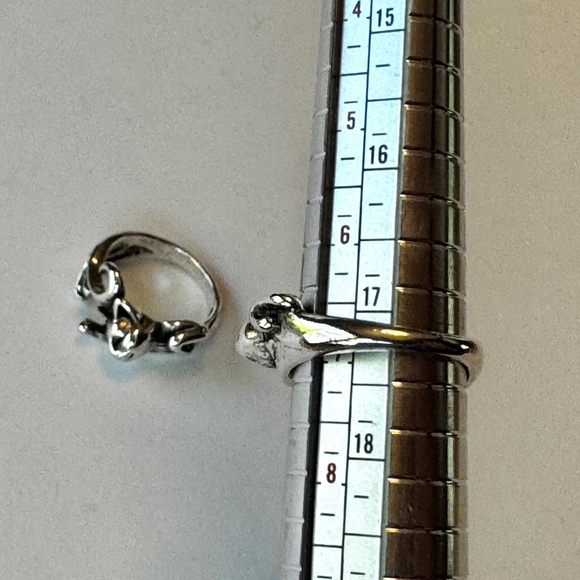 Kitty Cat Rings, Set of 2 Matching Silver, US size 7 - Picture 3 of 12